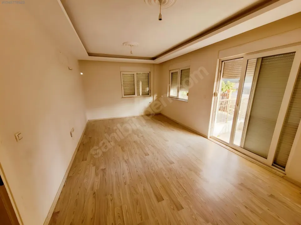 ERENKÖY'DE GENİŞ 1+1 60 M² AYRI MUTFAK KİRALIK YÜKSEK GİRİŞ