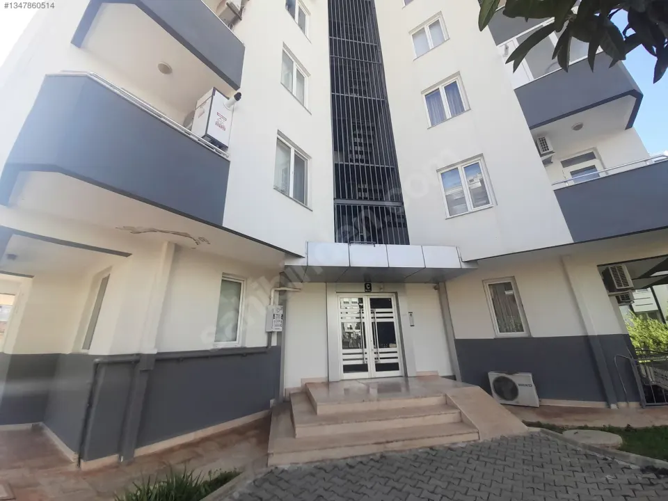 MUSTAFA HOCAOĞLU'NDAN DENİZ MANZARALI HAVUZLU SATILIK DAİRE