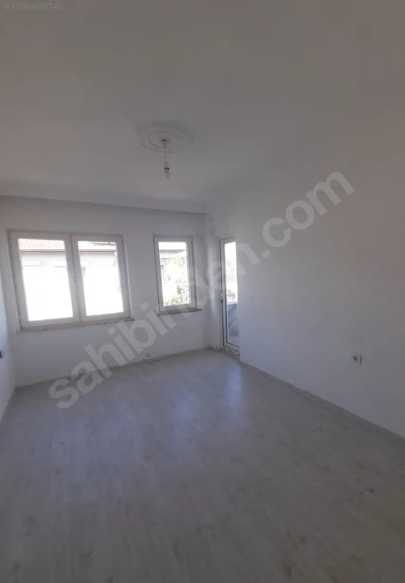 ŞEHİR HASTANESİ KÖŞESİNDE KİRALIK TRİPLEKS VİLLA