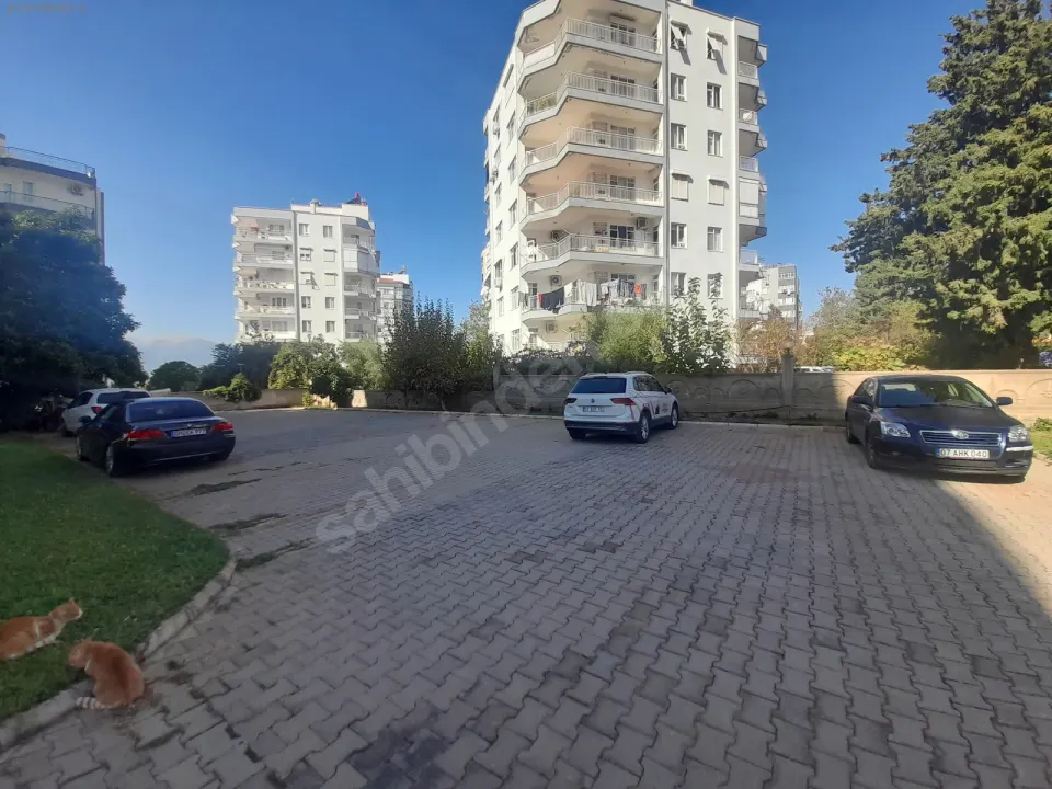 MUSTAFA HOCAOĞLU'NDAN DENİZ MANZARALI HAVUZLU SATILIK DAİRE