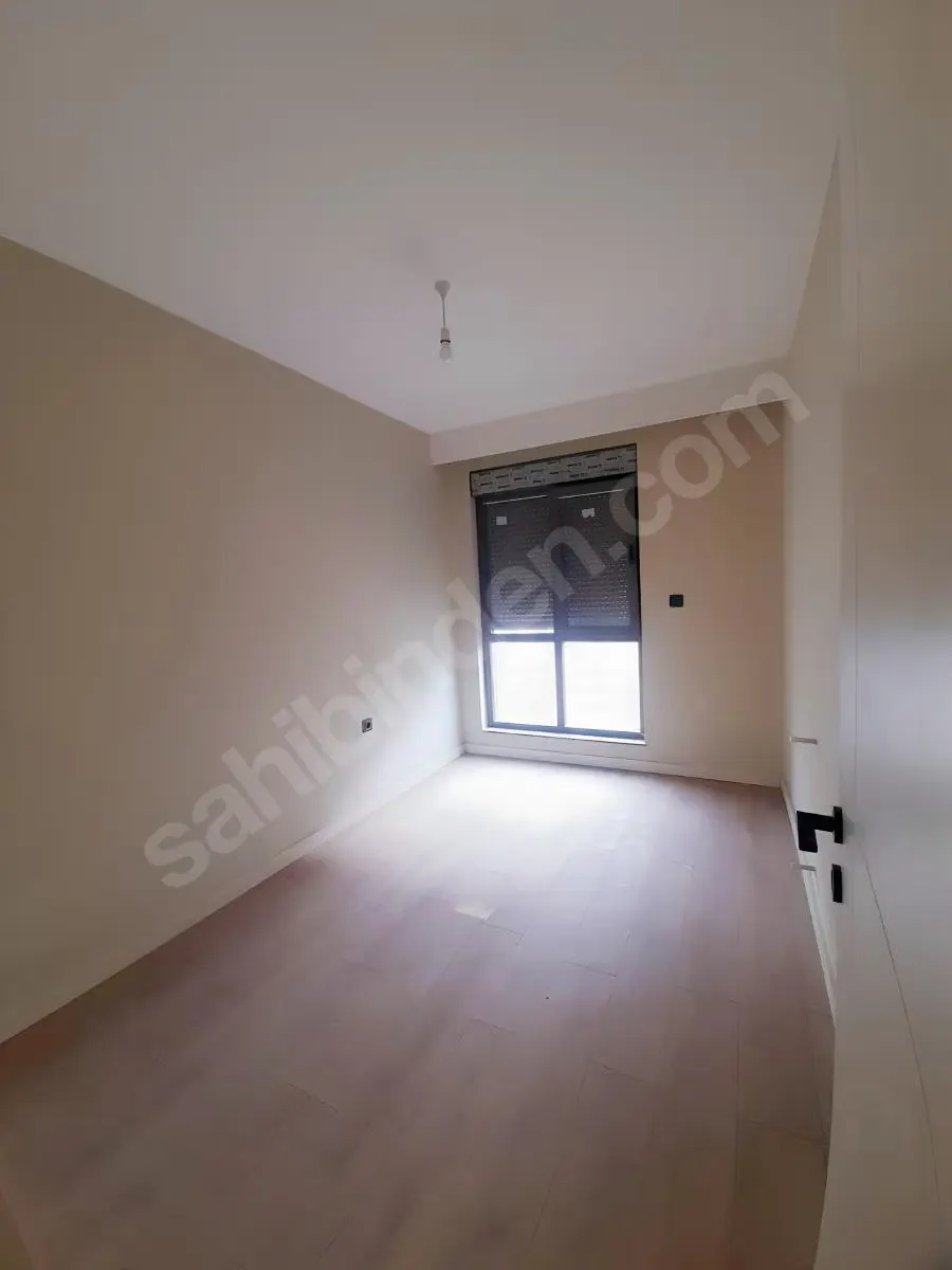 OKUL VE MARKETLERE YÜRÜME MESAFESİNDE SİTE İÇİ SIFIR KİRALIK 2+1
