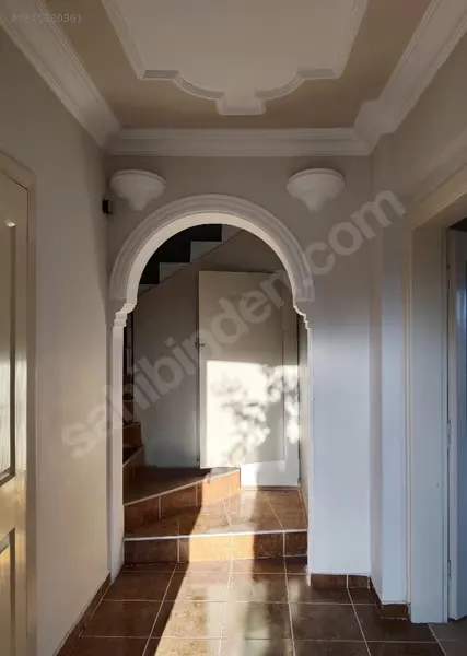 Şehir Hastanesi Karşısında, Bahçeli Tripleks Villa