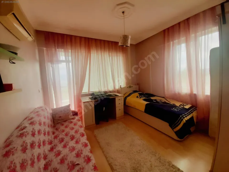 MASADAĞI'NDA DENİZ VE ŞEHİR MANZARALI 135 M2 SATILIK DAİRE