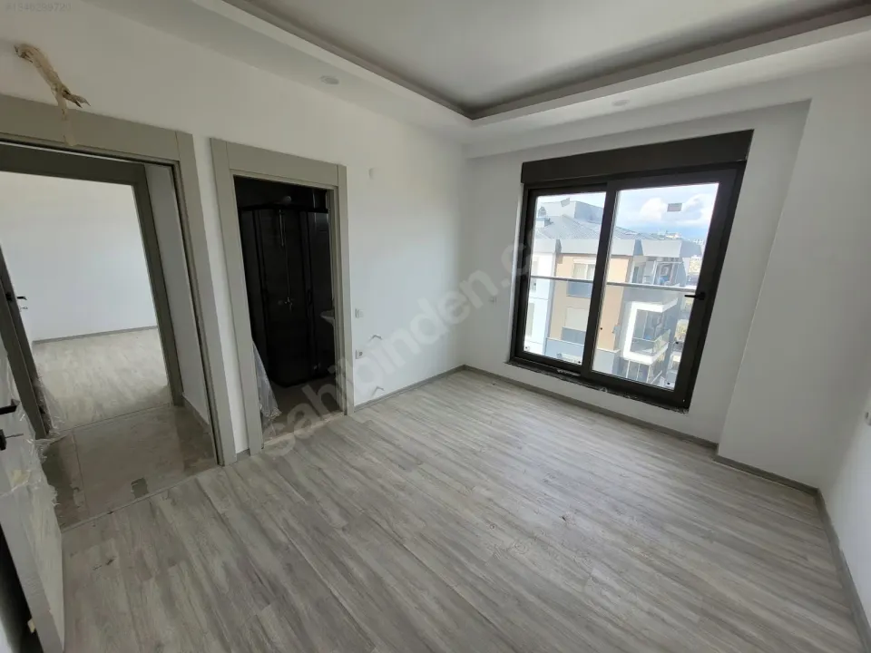 ÇANKAYA'DA HAVUZLU GENİŞ 2+1 EBEVEYN BANYOLU SATILIK DAİRE