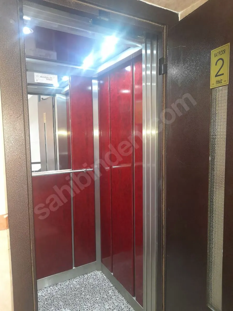 MASADAĞI'NDA DENİZ VE ŞEHİR MANZARALI 135 M2 SATILIK DAİRE