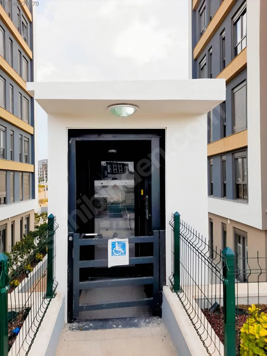 OKUL VE MARKETLERE YÜRÜME MESAFESİNDE SİTE İÇİ SIFIR KİRALIK 2+1