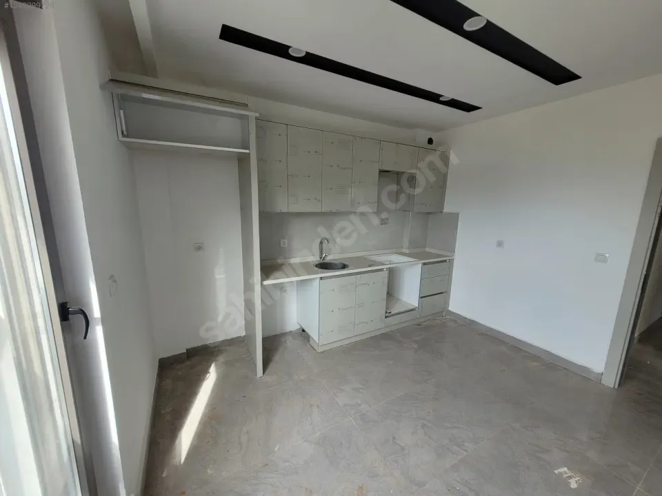ÇANKAYA'DA HAVUZLU GENİŞ 2+1 EBEVEYN BANYOLU SATILIK DAİRE