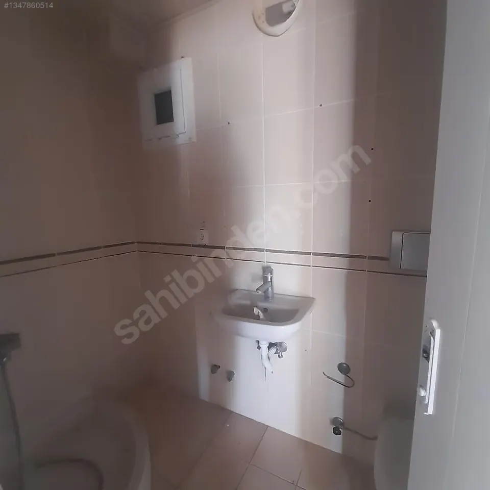 MUSTAFA HOCAOĞLU'NDAN DENİZ MANZARALI HAVUZLU SATILIK DAİRE