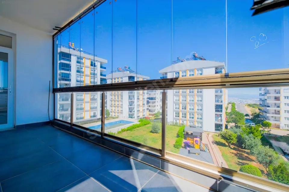 ÇANKAYA'DA AİLE YAŞAMINA UYGUN SİTEDE 3+1 EBEVEYN BANYOLU
