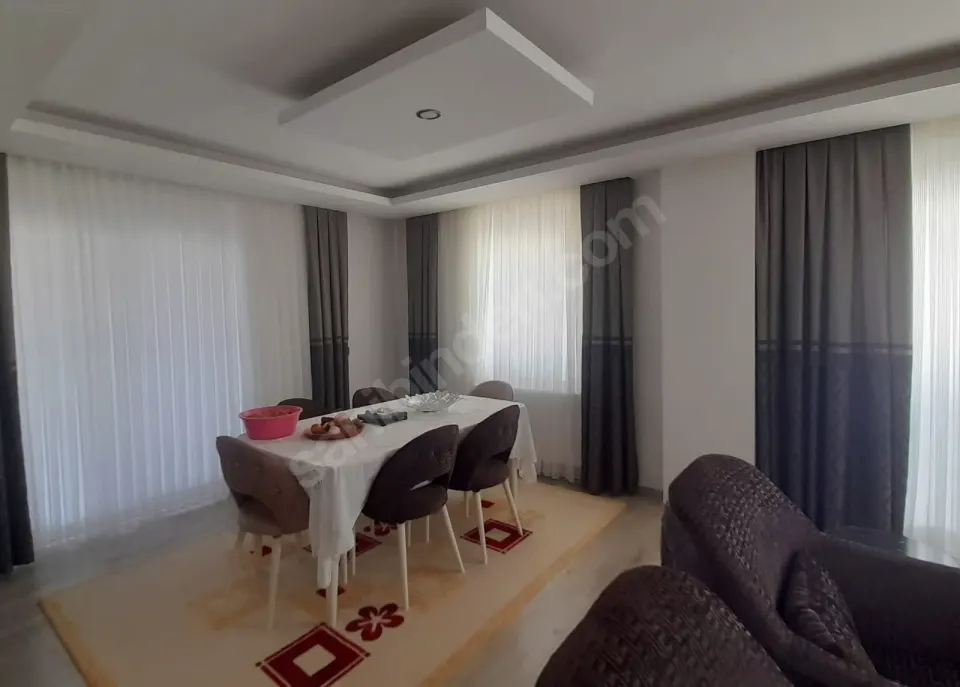 ÇANKAYA'DA ŞEHİR HASTANESİNE 1 KM TERASLI 5+1 DUBLEKS DAİRE