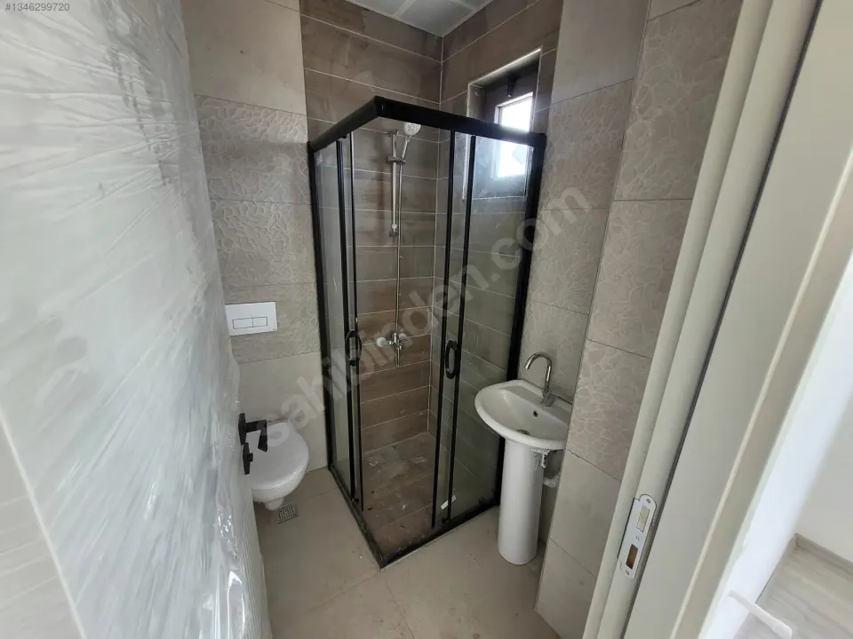 ÇANKAYA'DA HAVUZLU GENİŞ 2+1 EBEVEYN BANYOLU SATILIK DAİRE